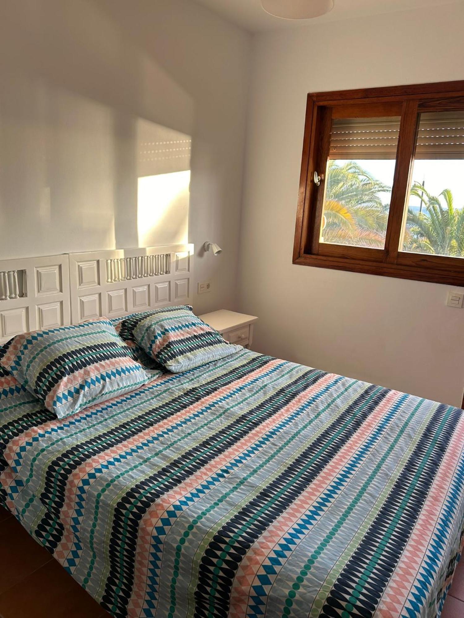 Prime Beachfront Location, Free Parking, Steps To The Sand Los Cristianos  Ngoại thất bức ảnh